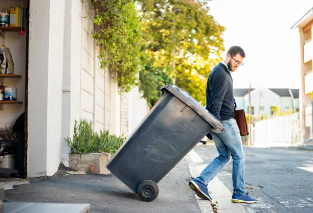 Best Office Junk Removal  in Cloverdale, CA