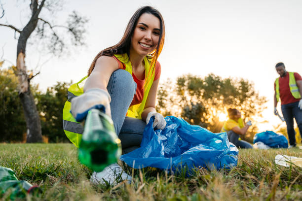 Best Construction Debris Removal  in Cloverdale, CA