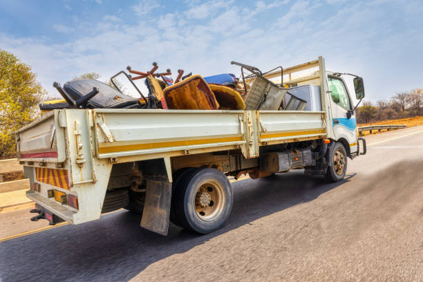 Best Junk Removal and Recycling  in Cloverdale, CA