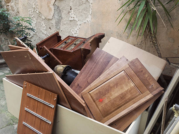 Best Full-Service Junk Removal  in Cloverdale, CA